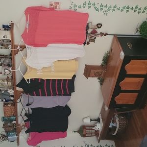 Maternity shirts lot